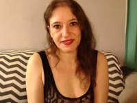 My name is Cathy, alias Angelange, of Gypsy, German and Romanian origin, I am 43 years old, I live in Lille, I am small, dark, liberated in spirit, I have no taboos, I have was a stripper from my 20 years old to my 23 years old