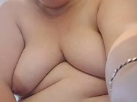 Hello, everyone, let me introduce myself, my name is Peggy, I am a sensual woman with beautiful curves, a gentle woman who loves to laugh, don
