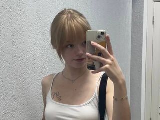 hot girl DonetteOkada