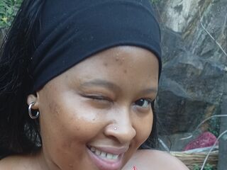 shower livecam DoraPhillips