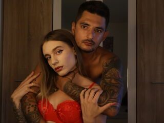 hot live couple webcam AnnaAndLeo