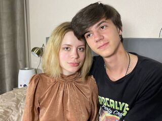 webcam couple live sex AshleyandBridget