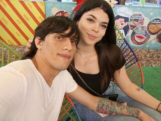 chatroom live sex show KeityandLiam