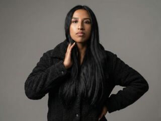 cam girl chat room AdaharaBanks