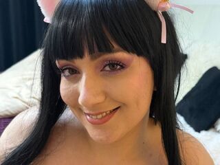 sexy cam girl picture AdelineDevin