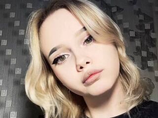 video chat AlmaLonabaugh