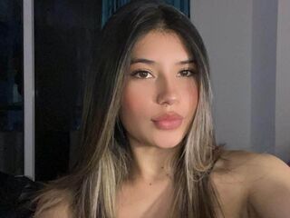 cam girl playing with dildo AmberBustamante