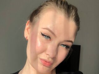 cam slut chat room ArlettaVatter