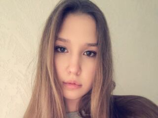 camgirl chat room AvaKriek