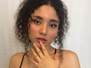 live show BellaVuitton