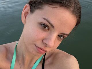 cam slut chat BonnySeto