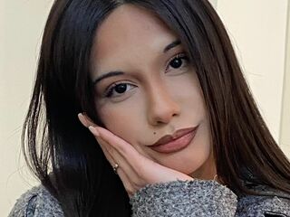 bedroom livecam BritniHilbrand