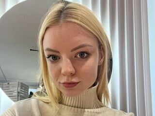 dity cam show CarlenePattie