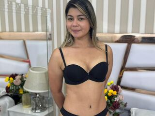 nude cam girl photo CarlyJoness