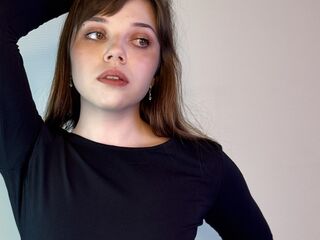free webcam chatroom ChrissyHolgerson