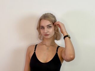 webcam babe chat room CleoHarringtons