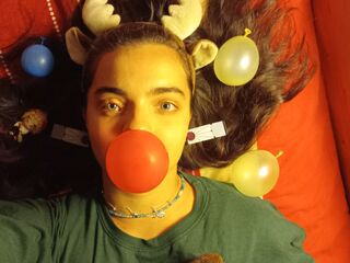 naughty camgirl fingering shaved pussy DaliaWeller