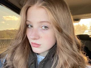 nude cam DaniellaSunshine