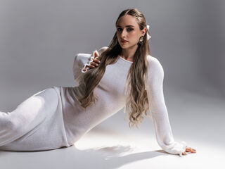 naked cam live DannaWhite