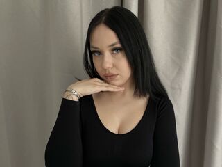 hot camslut DeidreCanzio