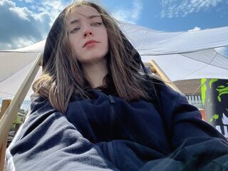 naughty cam bitch DelorisAhaus