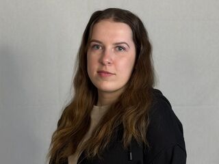 nude gamgirl DeniseGriffin