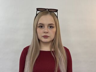 hot striptease web cam DonellaAutobee