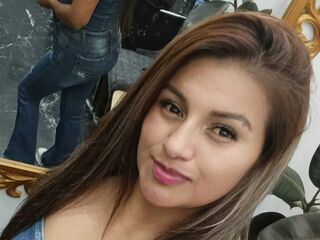 camslut showing tits DulceMariaRincon