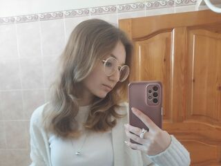 nude cam girl photo EdrisWauters