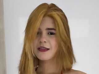 cam girl spreading pussy ElisConnor