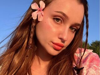 adult chat ElisaHeathe