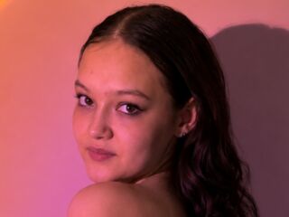 webcamgirl chatroom ElvieTalboti