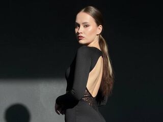 free jasmin web cam EmilyGiffin