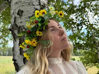 hot naked webcamgirl EstaCutchin