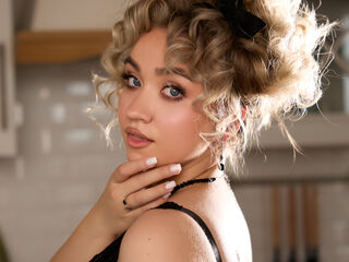 nude webcam girl EvaSoftly