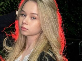 naughty cam girl masturbating FernandaUziel