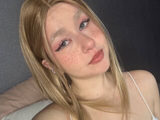 live cam chat HoneyLumi
