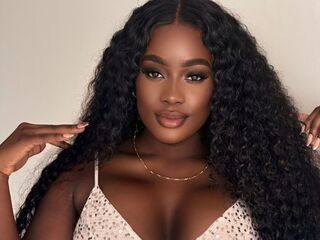 camslut fingering wet pussy IrisDavie