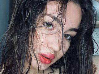 camslut fingering shaved pussy JackiMapel