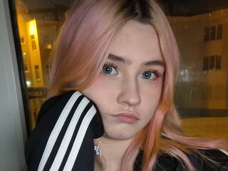 webcam babe chatroom JanenePreyer