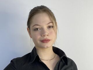 free adultcam JanuaryBuswell