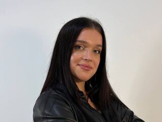free nude live show JenellBrindle