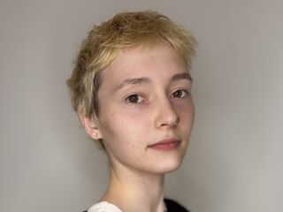 adult cam video chat JenelleBarette