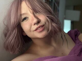 topless girl JoyceTreier