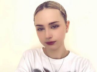 free webcam chat JudithHaverstock