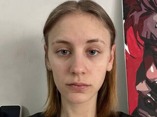 nude gamgirl KarisaKalscheuer