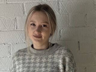 naughty cam girl masturbating KarynMcguire