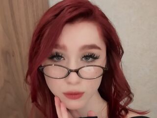 naked webcamgirl KatieCornelio
