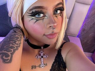 girl topless chat KylieBaker