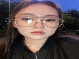 cam girl masturbating LauriMoradel